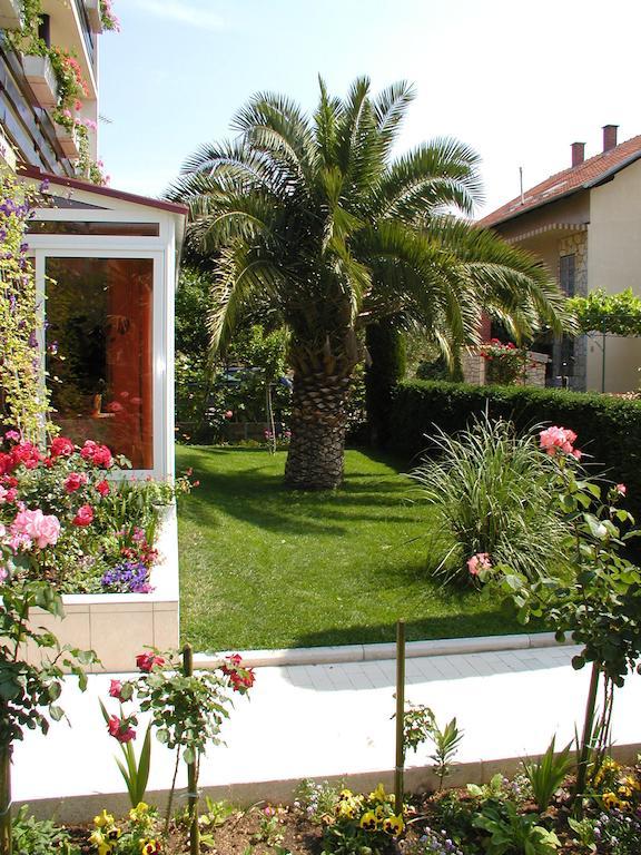 Rooms Vila Mautner Vodice Exterior foto