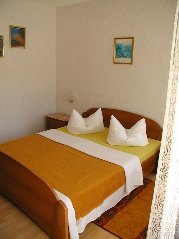 Rooms Vila Mautner Vodice Quarto foto